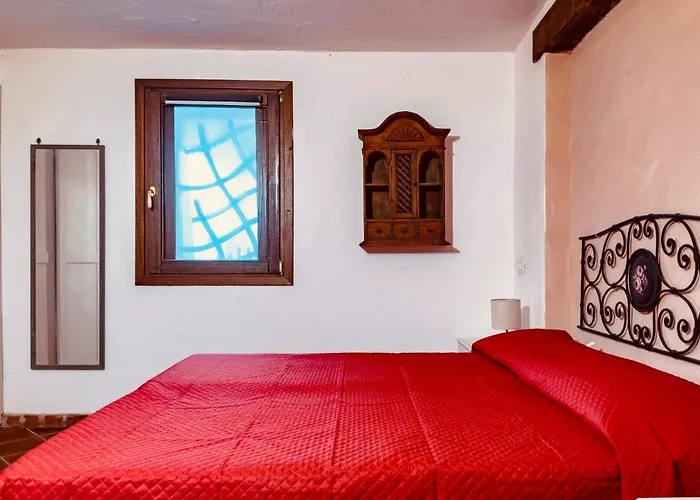 Vakantiehuis Vistamare Con Piscina